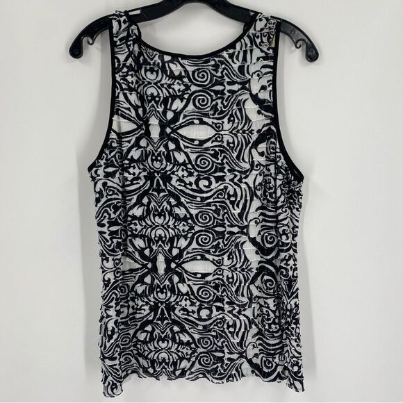 Maggie Barnes Black and White Patterned Layered Raffle Tank Top size 0X - Picture 3 of 3